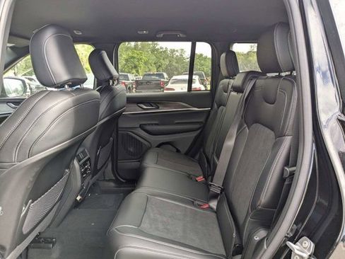 New 2026 Jeep Grand Cherokee Altitude AWD/4WD image 14