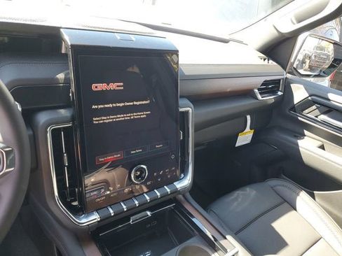 New 2026 GMC Yukon Denali image 26