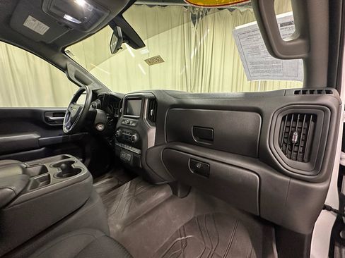 Used 2022 Chevrolet Silverado 1500 Custom w/ LPO, Blackout Package image 21