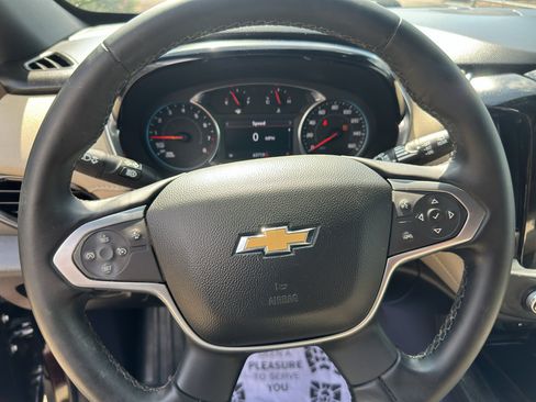 Used 2023 Chevrolet Traverse LT w/ LPO, Cargo Package AWD/4WD image 24