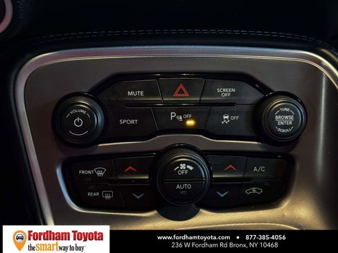 Used 2022 Dodge Challenger GT image 24