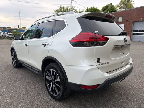 Used 2017 Nissan Rogue SL AWD/4WD image 3
