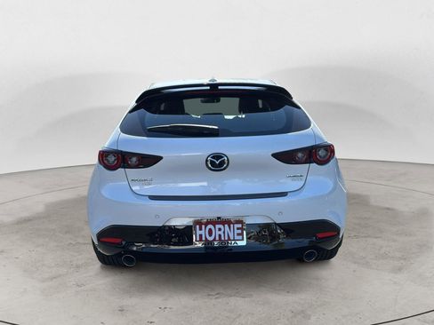 New 2026 MAZDA MAZDA3 Hatchback w/Premium Plus Pkg image 4
