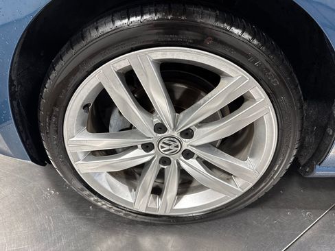 Used 2015 Volkswagen Golf TDI SEL w/ Lighting Package (SEL) FWD image 2