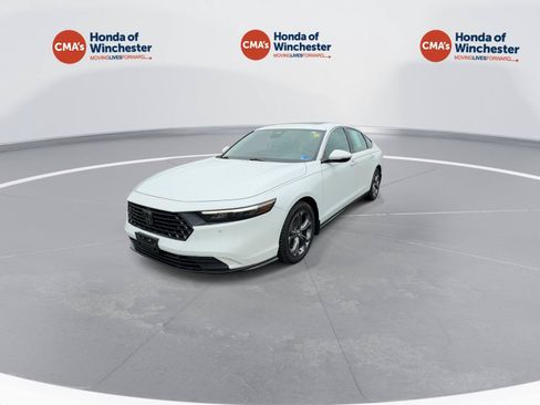 Used 2023 Honda Accord EX-L image 3