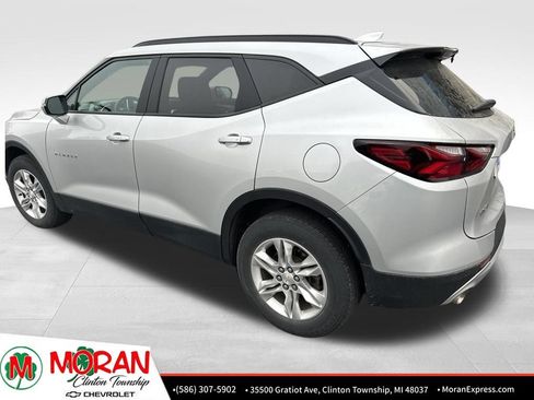 Used 2021 Chevrolet Blazer LT FWD image 3