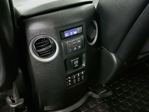 Used 2012 Honda Pilot Touring image 28