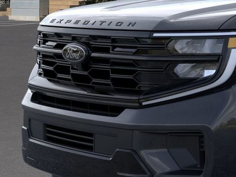 New 2026 Ford Expedition Max Platinum w/ Stealth Appearance Package AWD/4WD image 17
