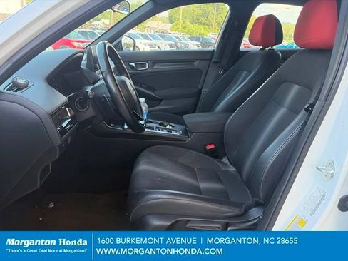 Used 2025 Honda Civic Sport image 13