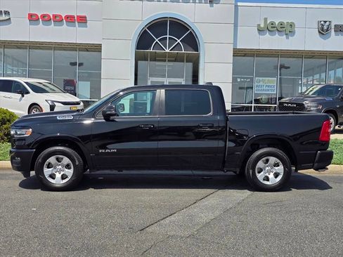 Used 2025 RAM 1500 Big Horn AWD/4WD image 23