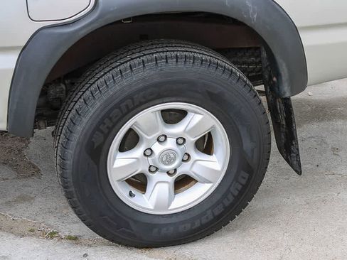 Used 2003 Toyota Tacoma PreRunner image 6