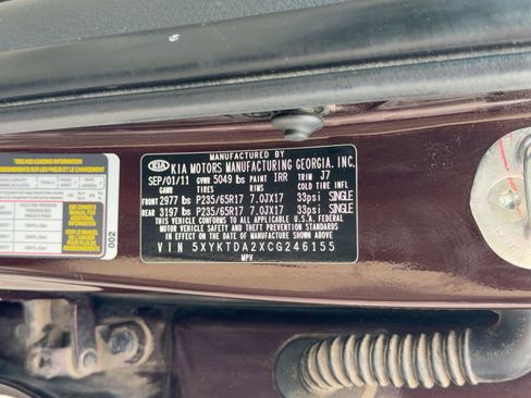 Used 2012 Kia Sorento LX image 19