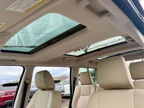 Used 2013 Land Rover LR4 HSE image 15