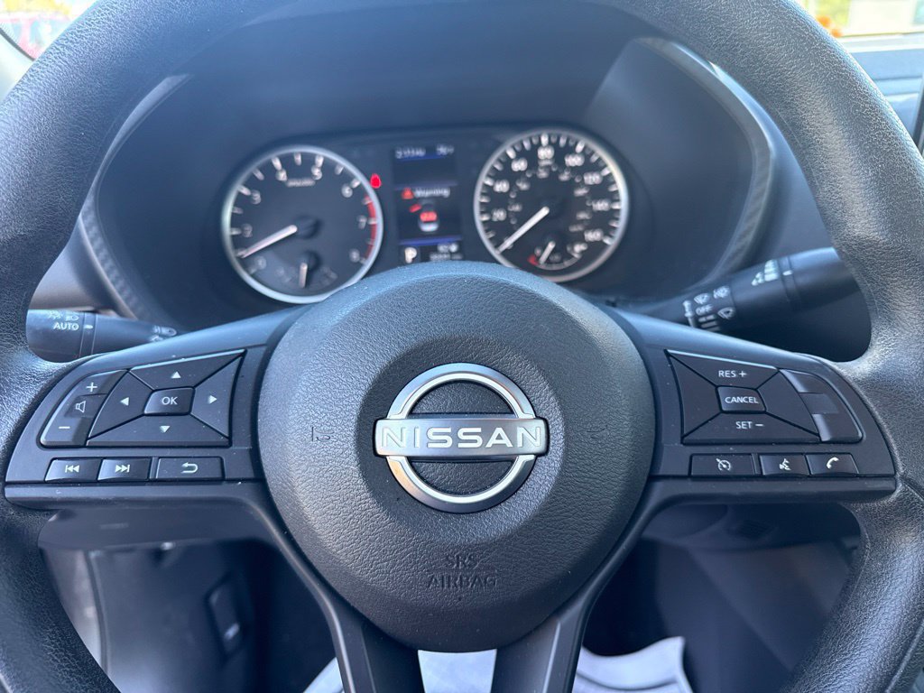Used 2025 Nissan Sentra S w/ Trunk Package FWD image 9