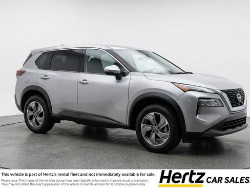 Used 2025 Nissan Rogue SV FWD image 1