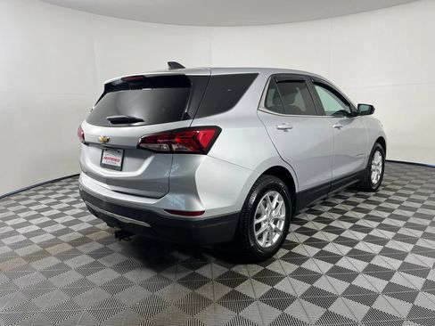 Used 2022 Chevrolet Equinox LT FWD image 17