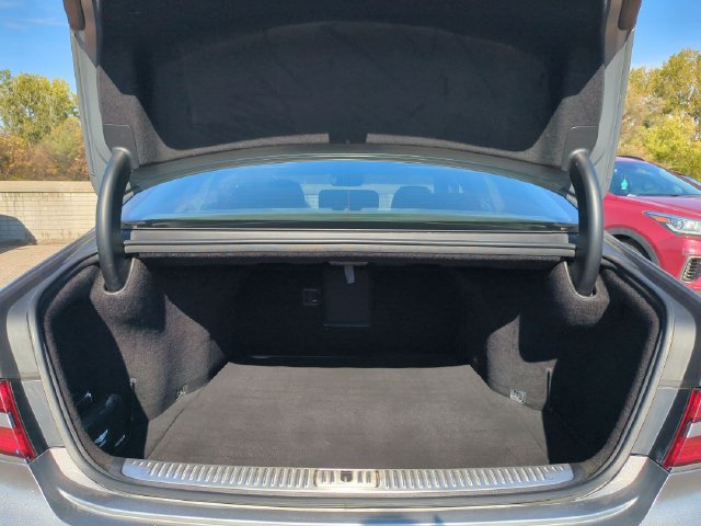 Used 2021 Genesis G90 3.3T Premium AWD/4WD image 16