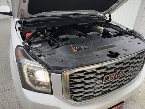 Used 2018 GMC Yukon XL Denali w/ Denali Ultimate Package AWD/4WD image 52