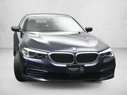 Used 2019 BMW 530i xDrive AWD/4WD image 3