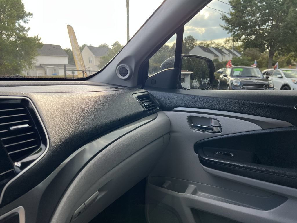 Used 2021 Honda Pilot EX-L image 16