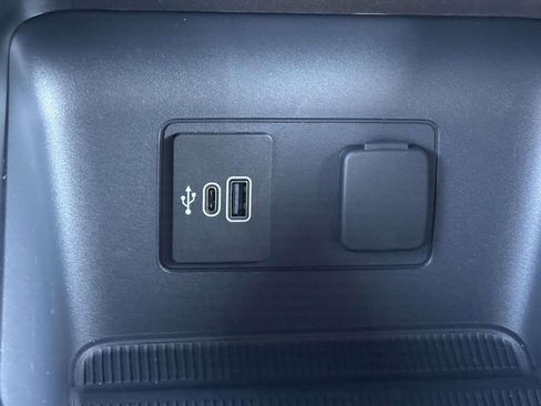 New 2026 Ford Explorer ST-Line w/ ST-Line Street Pack image 7