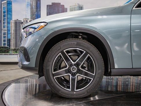 Used 2026 Mercedes-Benz GLC 300 4MATIC image 7