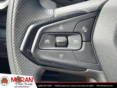Used 2025 Chevrolet TrailBlazer LT AWD/4WD image 26