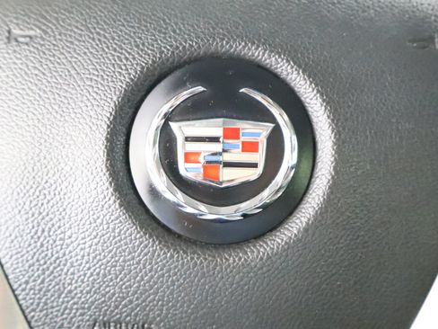 Used 2012 Cadillac Escalade Platinum AWD/4WD image 34