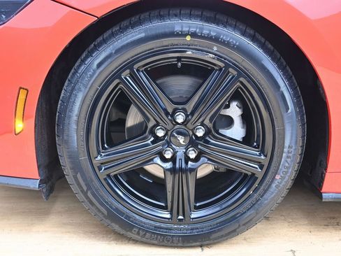 Used 2024 Ford Mustang Premium image 11