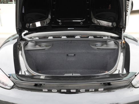 Used 2021 Porsche 718 Boxster image 33