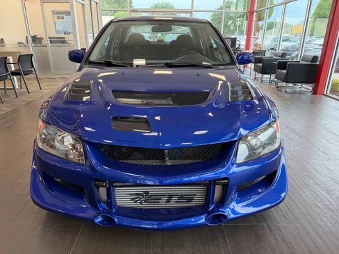 Used 2005 Mitsubishi Lancer Evolution AWD/4WD image 2