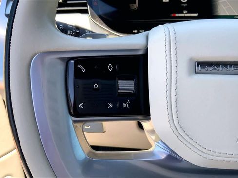 Certified 2023 Land Rover Range Rover Autobiography AWD/4WD image 22