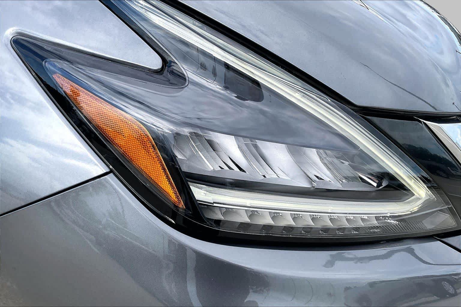 Used 2023 Nissan Murano SV FWD image 26