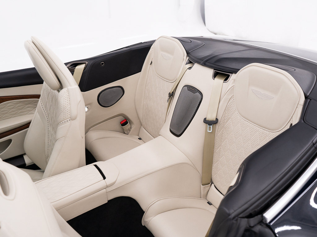 Used 2024 Aston Martin DB12 Convertible RWD image 28