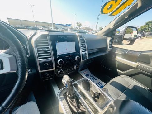Used 2016 Ford F150 Lariat w/ Equipment Group 502A Luxury AWD/4WD image 26