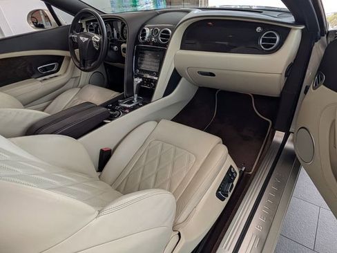 Used 2014 Bentley Continental GT image 12
