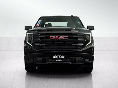 New 2026 GMC Sierra 1500 Pro w/ Graphite Edition
