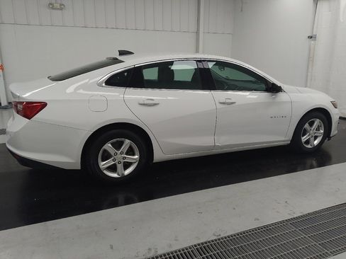 Used 2022 Chevrolet Malibu LS w/ Driver Confidence Package II FWD image 10