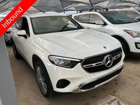 Used 2025 Mercedes-Benz GLC 300 image 5