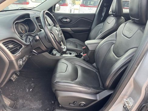 Used 2021 Jeep Cherokee Limited w/ Elite Package image 10