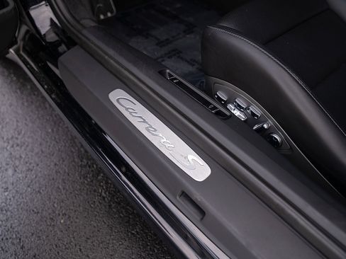Used 2013 Porsche 911 Carrera S image 21