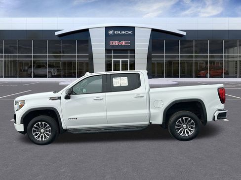 Used 2020 GMC Sierra 1500 AT4 w/ Off-Road Performance Package image 2