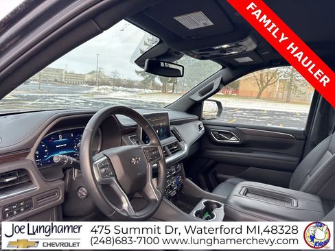 Used 2023 Chevrolet Tahoe Z71 w/ Luxury Package image 14