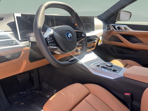 Used 2026 BMW i4 eDrive40 w/ Parking Assistance Package RWD image 20