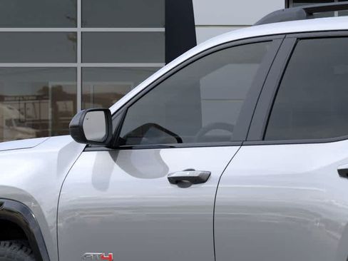 New 2026 GMC Terrain AT4 AWD/4WD image 12