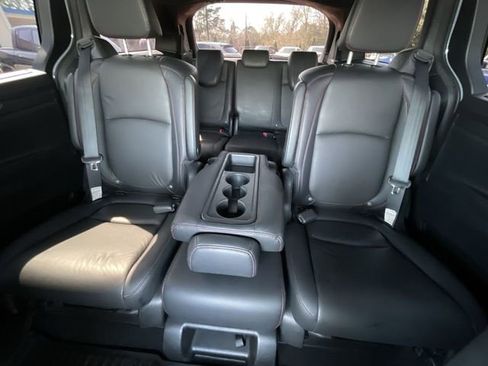 Used 2023 Honda Odyssey Sport image 13