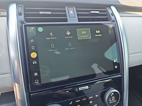 Used 2021 Land Rover Discovery HSE R-Dynamic AWD/4WD image 26
