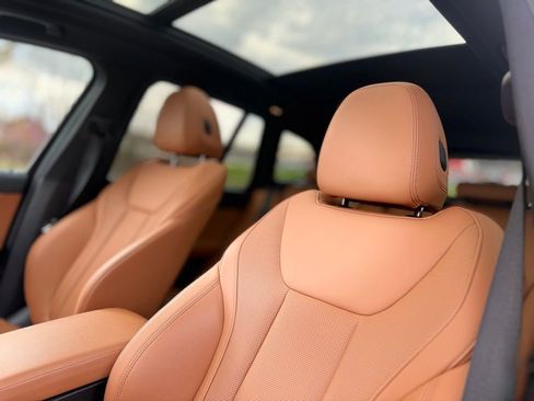 Used 2023 BMW X3 xDrive30i w/ Premium Package image 16