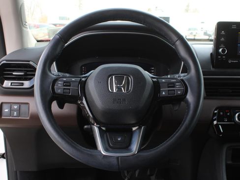 Used 2024 Honda Pilot Elite image 10