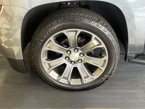 Used 2019 Chevrolet Tahoe LT AWD/4WD image 6